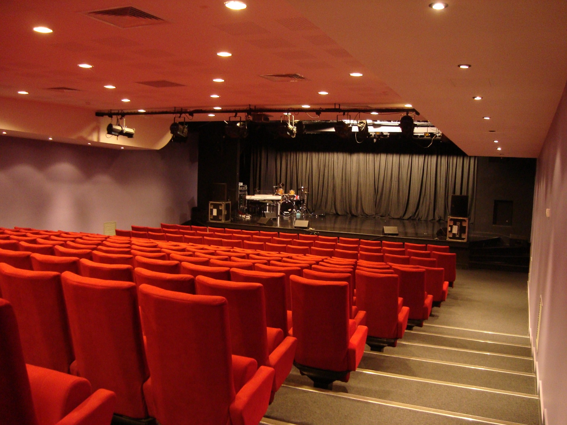 T12.Visuel pour site 12×12 Théâtre Douze